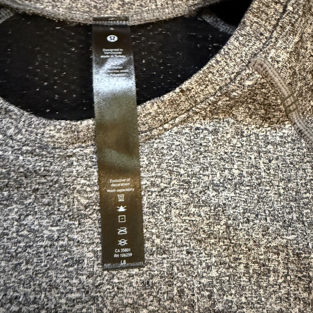 Lululemon Engineered Warmth Long sleeve Crew Neck - Picture 3 of 5
